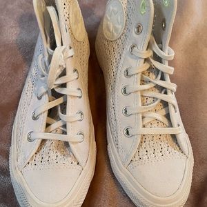 Women’s Chuck Taylor All-Star Crochet High Tops